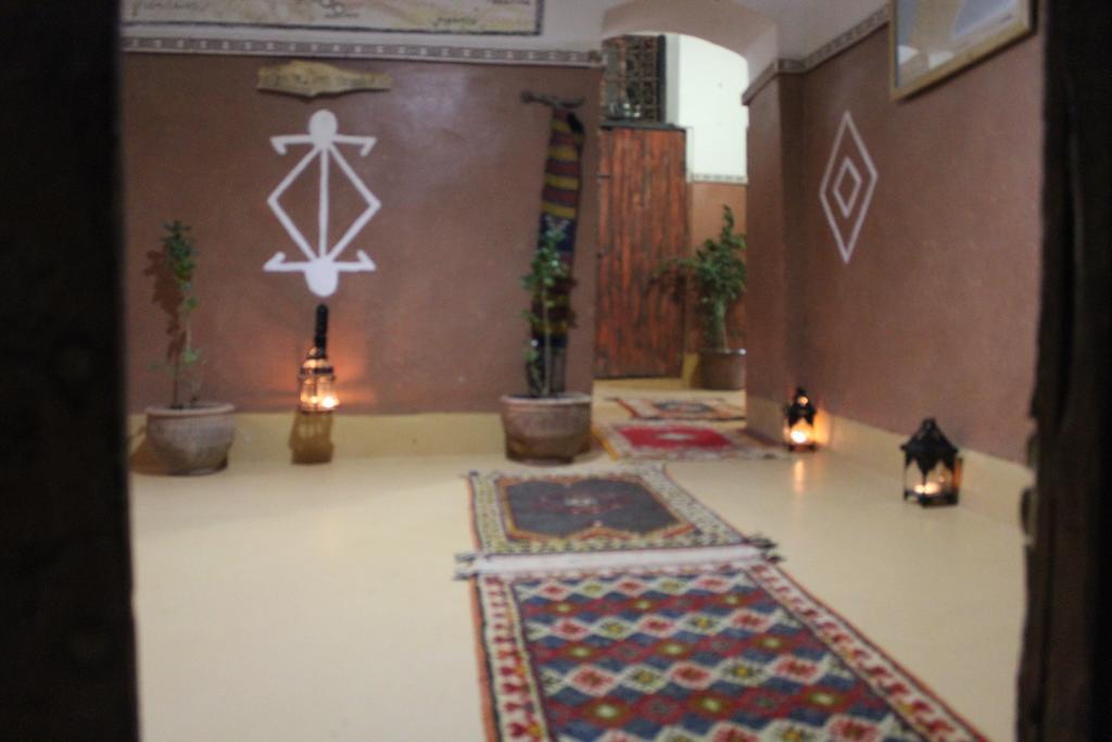 Kasbah Ben Ali Hotell Kelaat-M'Gouna Exteriör bild